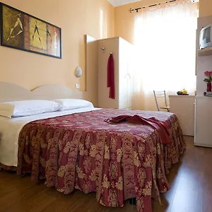 Hotel Sabatino, Milán