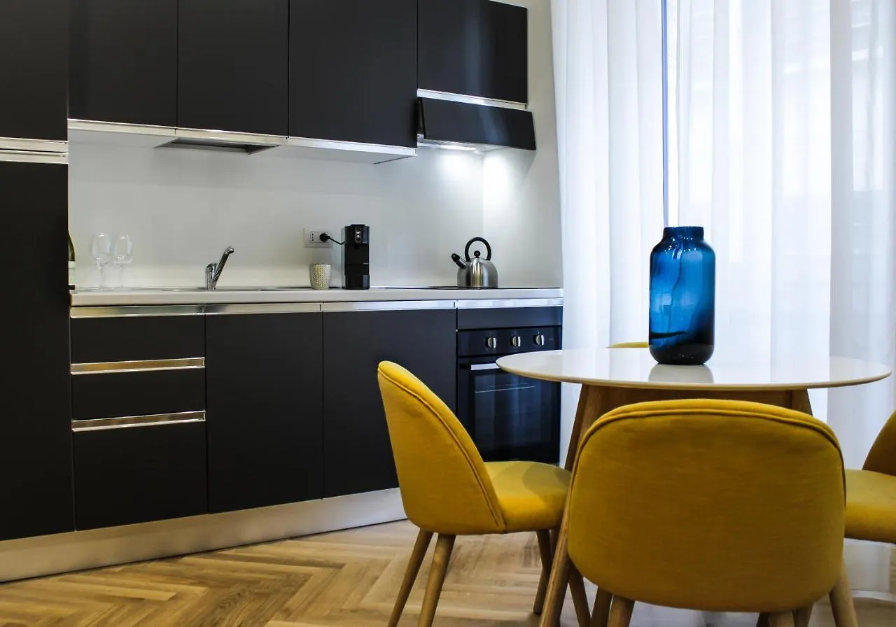شقة فندقية ميلان Serendipity Apartments - Duomo