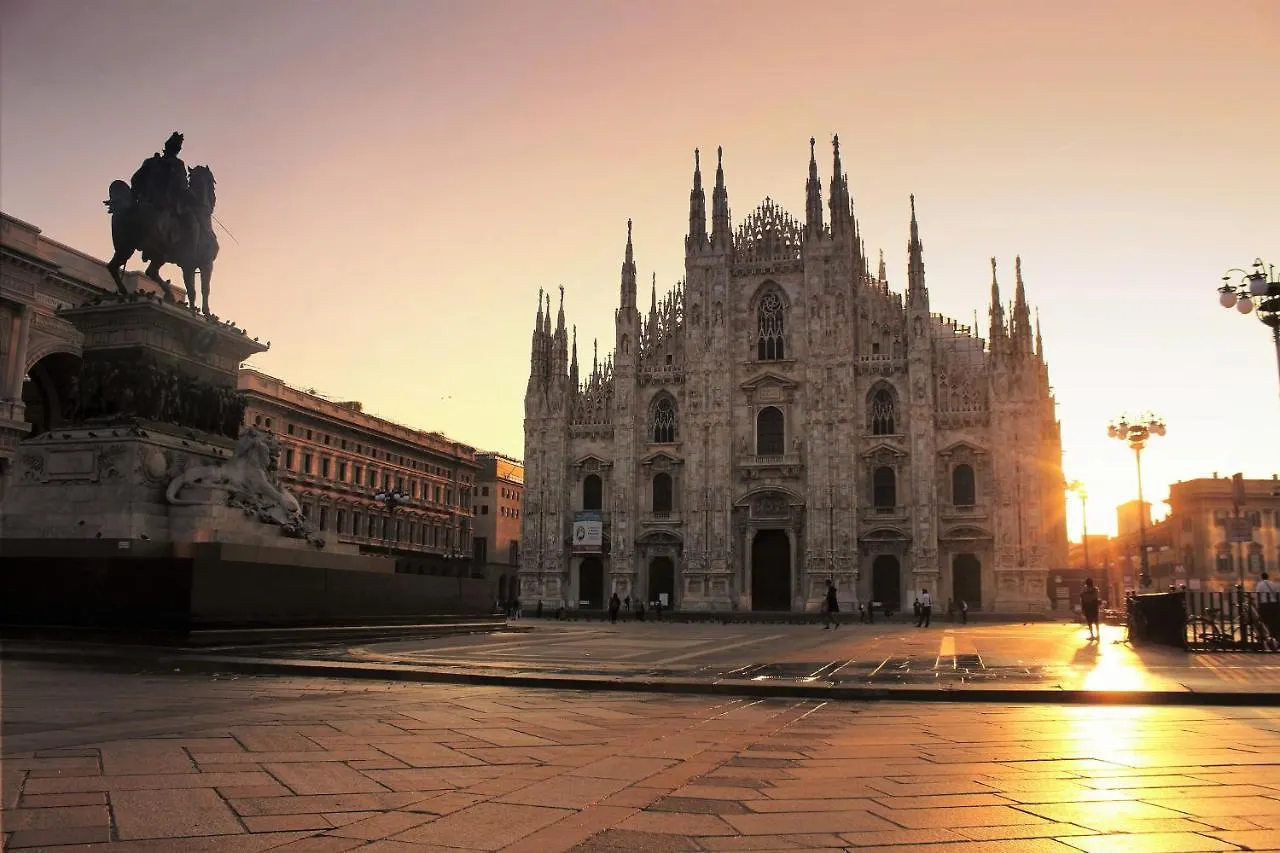 Serendipity Apartments - Duomo Milan Aparthotel